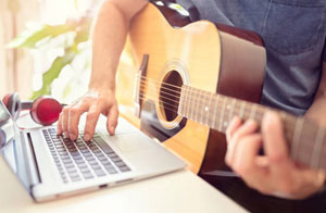 Free Online Guitar Lessons Ipswich